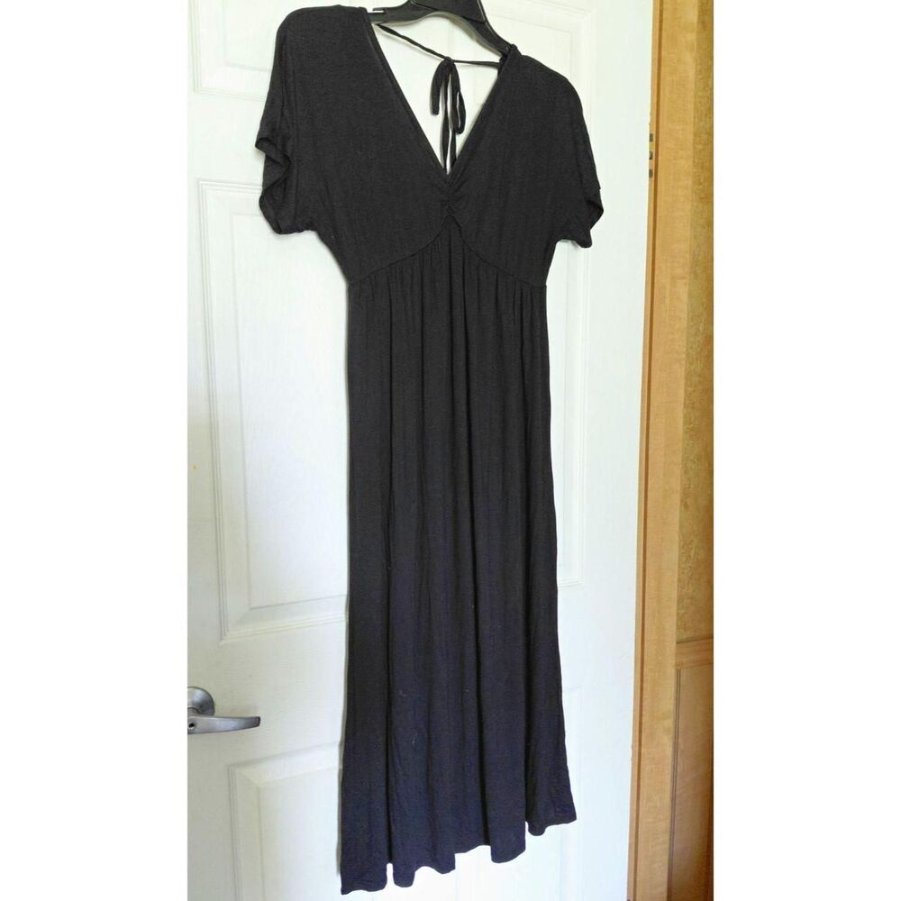 Tiffany & Grey Deep V-Neck Flutter Sleeve Maxi Dress-L